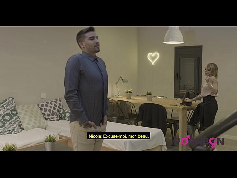 ❤️ PORNBCN 4K Mid ka mid ah naag qaan-gaar ah oo naaso waaweyn leh waxay rabtaa inay dabada noqoto Gigolo yar oo leh dick blowjob amortism adag fuck gacanta shaqo eeyga qaabka maxsuul leefleefi kacsiga Faransiiska subtitles ❤❌ Galmo